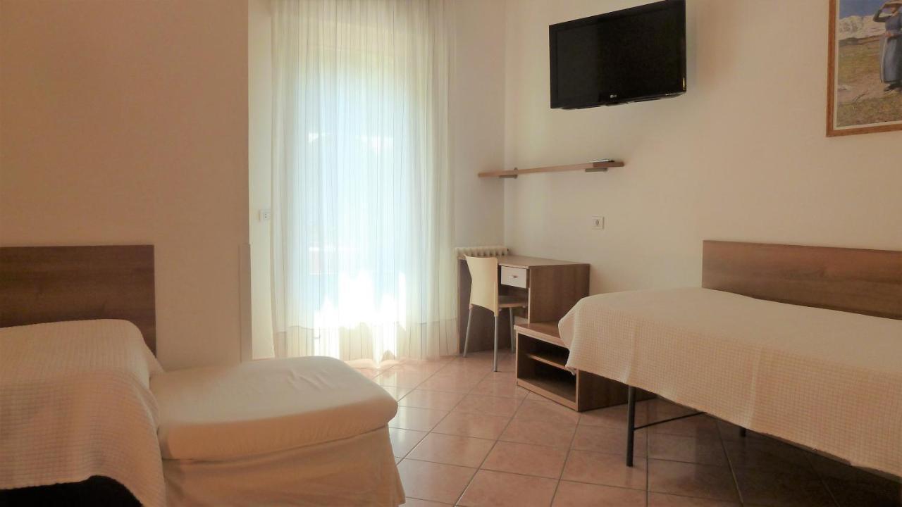 Hotel Baitone - Nature Village Malcesine Rom bilde