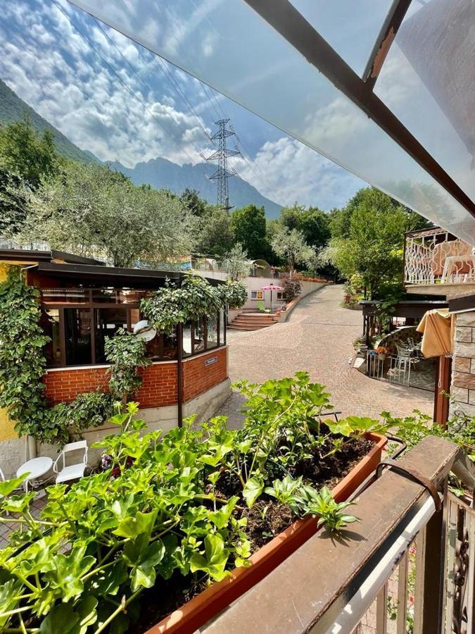 Hotel Baitone - Nature Village Malcesine Eksteriør bilde